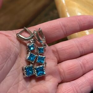 💙Gorgeous Aquamarine Earrings